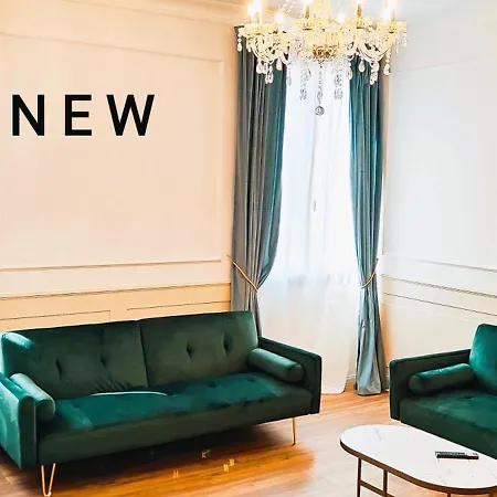 Oliver Apartment